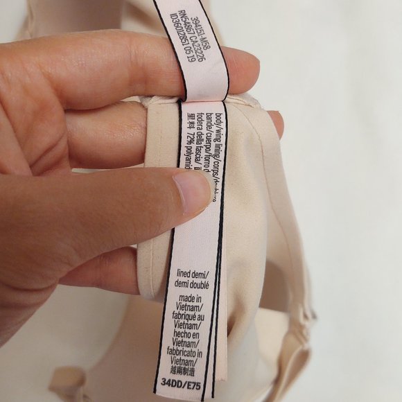Victoria's Secret Light Beige Bra 34DD - Picture 4 of 4